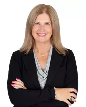 Natasha Eadie, Oakville, Real Estate Agent